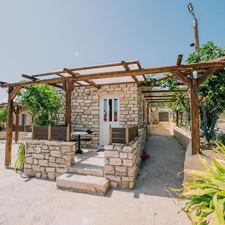 Acrocorinth Apartments Экстерьер фото